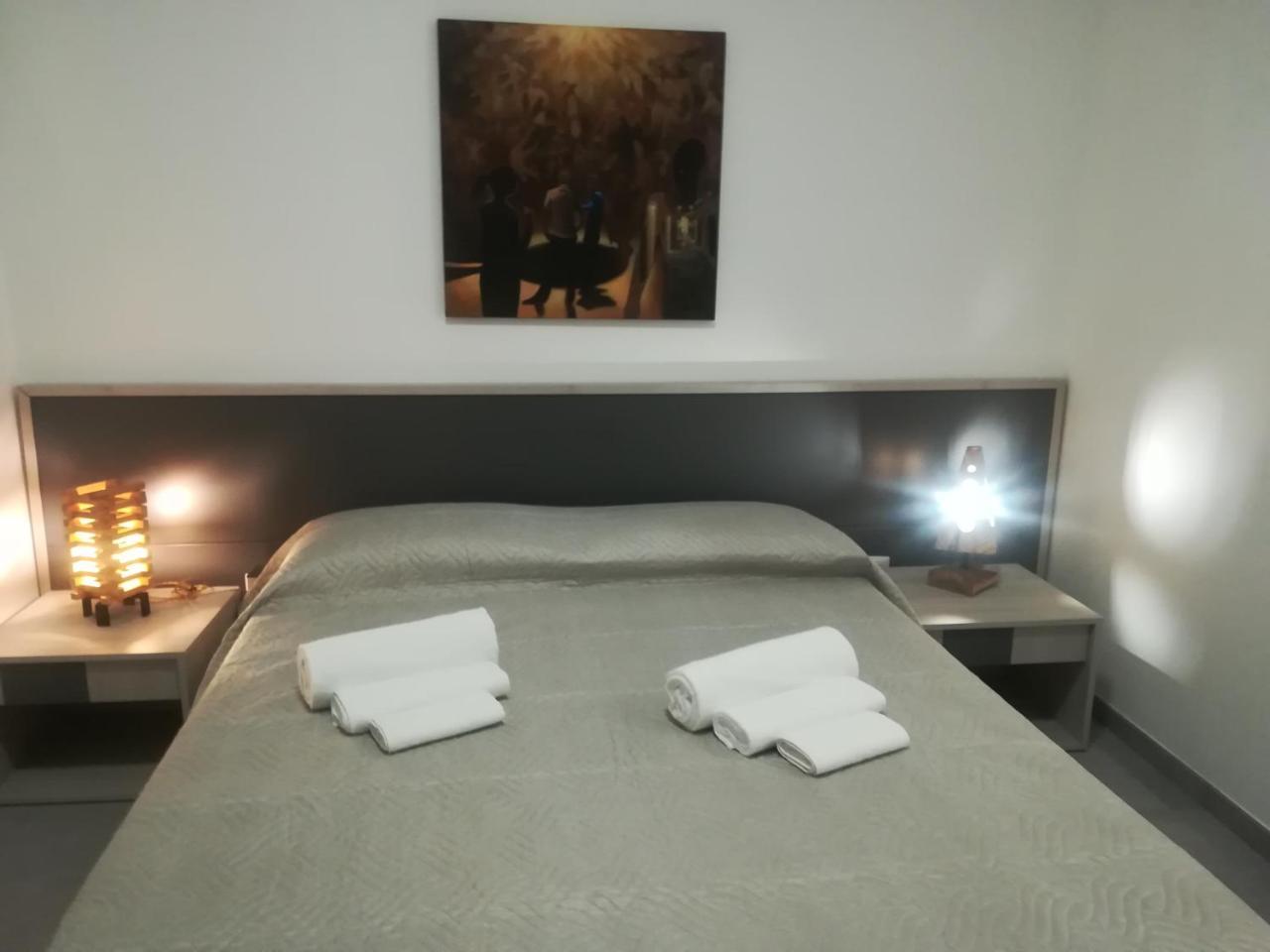 Bed and Breakfast Dimora Dell'Artista 2 Lecce Zewnętrze zdjęcie